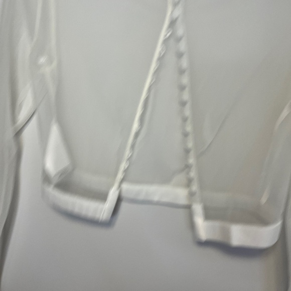 David’s Bridal NWT Shear Wedding Ivory Cover Long Sleeve Sz 4 - Picture 8 of 8